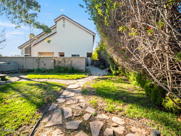 Detail Gallery Image 24 of 26 For 102 San Nicolas Cir, Port Hueneme,  CA 93041 - 3 Beds | 2/1 Baths