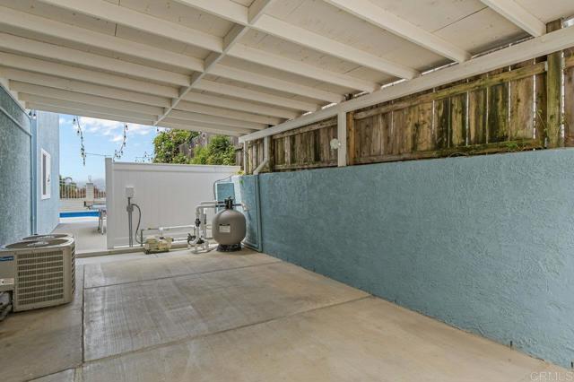 9933 Golden West Ln, Santee CA: https://media.crmls.org/mediaz/892297d4-7138-478a-99fe-64cfa89b9b78.jpg