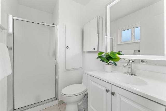 631 Spar Drive, Redwood City CA: https://media.crmls.org/mediaz/89240b54-222f-4cf4-9176-3a2587af3402.jpg