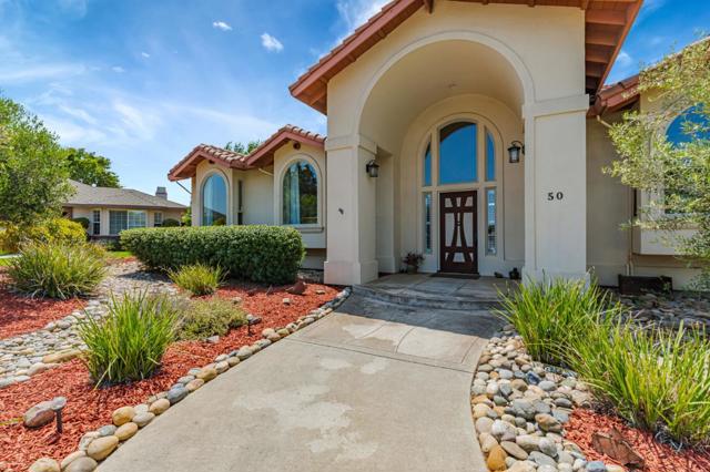 50 Schmidt Court, Hollister CA: https://media.crmls.org/mediaz/89250dcf-9d37-44dd-b78a-21c6b3270d23.jpg