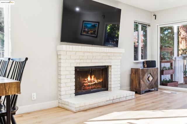 1893 Shirley Dr, Benicia CA: https://media.crmls.org/mediaz/89251cd3-d131-4ec2-8221-54367d66666a.jpg
