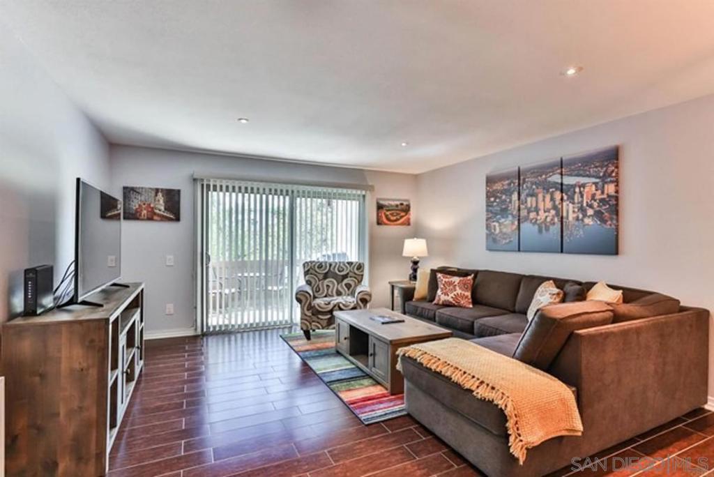 5700 Baltimore Dr #5