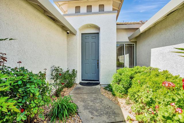 9712 Bovill Drive, Elk Grove CA: https://media.crmls.org/mediaz/8926cac4-1dc6-46b8-9098-275f4ac38763.jpg