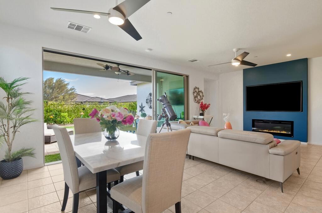 MLS #219136468DA image #2