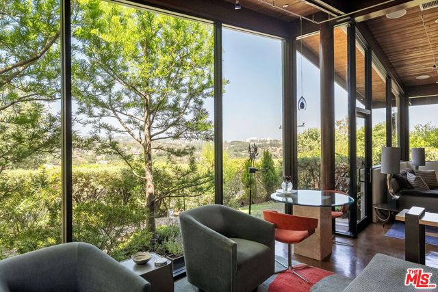 Drew Fenton | 1024 Lindenwood Lane Los Angeles CA | MLS: 7292119