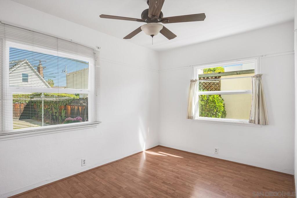 5040 Raymond Place - photo 14