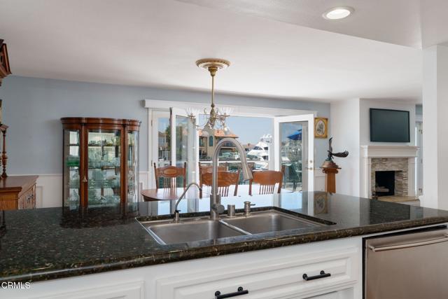 Image 17 of 56 For 2141 Napoli Drive