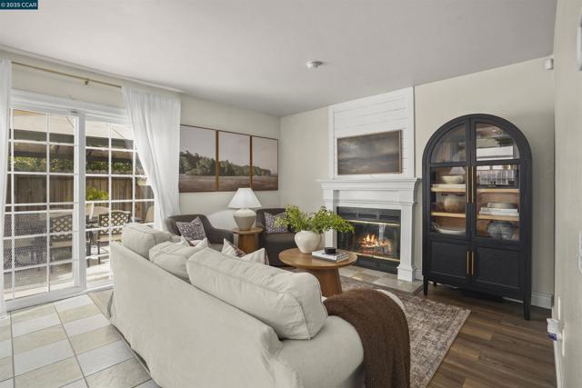 1031 Burnham, Pittsburg CA: https://media.crmls.org/mediaz/892a0b69-b9df-47fe-b07f-c51b6453f38c.jpg