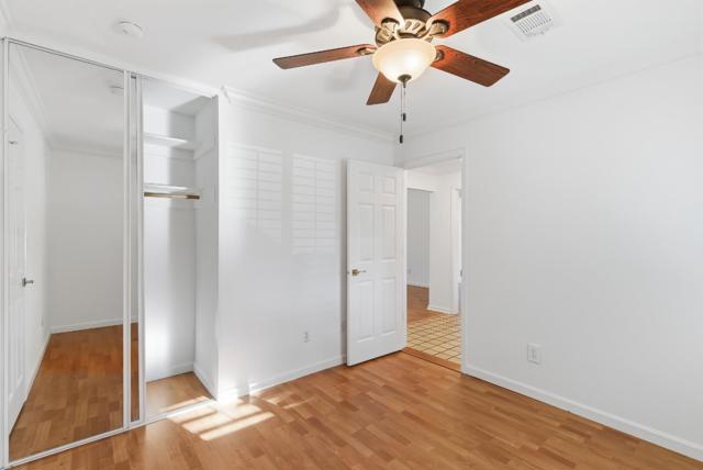 50 Nottingham Pl Place, Clayton CA: https://media.crmls.org/mediaz/892a2893-4acf-474c-91ba-2e49b114f408.jpg