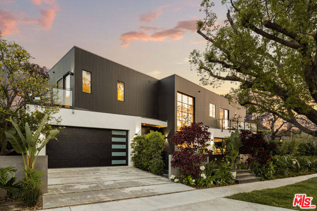5988 W 76th Street, Los Angeles CA: https://media.crmls.org/mediaz/892a46dd-3cc0-4392-92af-10b36e4ad735.jpg