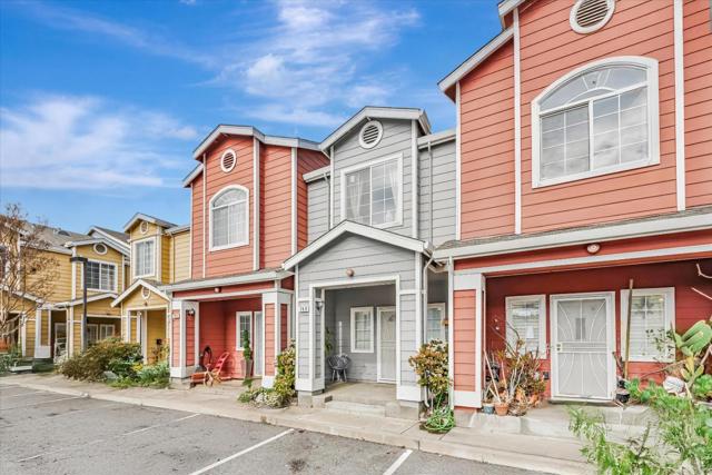 749 Bonita Place, San Jose CA: https://media.crmls.org/mediaz/892d46aa-62b2-4696-9bf3-e8cb46655cc4.jpg