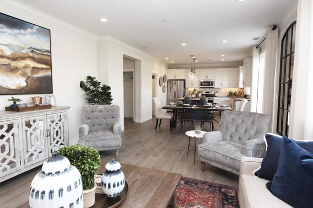 1660 Dolomite Drive, Los Banos CA: https://media.crmls.org/mediaz/892d881b-a5b1-46c9-83a7-ebb83a2b47fd.jpg