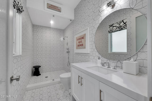 2259 Melford Court, Westlake Village CA: https://media.crmls.org/mediaz/892db031-b5d6-48ef-a60f-cb461af3950b.jpg