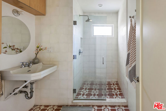 1888 Echo Park Avenue, Los Angeles CA: https://media.crmls.org/mediaz/892e0961-59a6-4698-a64e-71d324f114ef.jpg