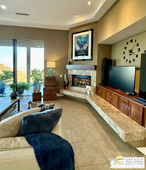 Image 5 of 44 For 59430 Avenida La Cumbre