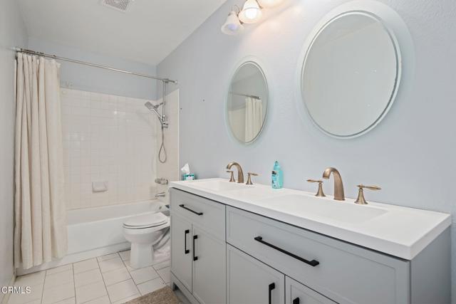 Detail Gallery Image 29 of 59 For 4078 Bending Oak Ct, Moorpark,  CA 93021 - 3 Beds | 2/1 Baths