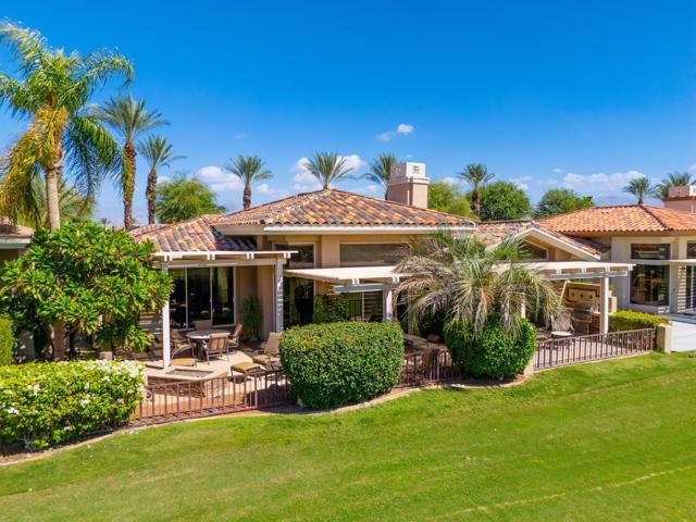 801 Deer Haven Circle, Palm Desert, CA 92211