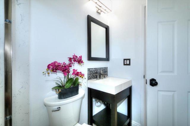 2241 Mann Avenue, Union City CA: https://media.crmls.org/mediaz/892ffe32-2ec9-481c-b48c-6c97e37195d8.jpg