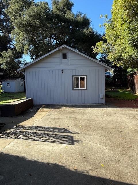 19 Jolley Way, Scotts Valley CA: https://media.crmls.org/mediaz/8931db77-567a-42ee-a891-7c8496b950b4.jpg