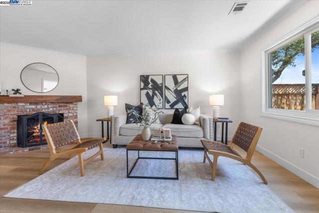 8351 Mulberry Pl, Dublin CA: https://media.crmls.org/mediaz/89321f4e-9012-4b47-b5ef-6384f7d5fa35.jpg