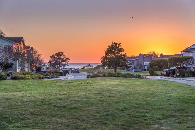 126 Via Novella, Aptos CA: https://media.crmls.org/mediaz/8932e5d9-9241-4fdf-9a74-6cb6b27ec81e.jpg