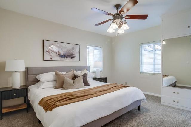 309 11 E Ave, Coronado CA: https://media.crmls.org/mediaz/89336813-42da-40df-b5e0-1beee957bbc9.jpg