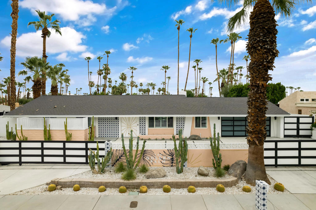 1350 S Farrell Drive, Palm Springs, CA 92264
