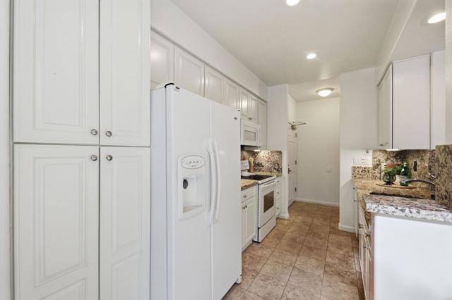 1951 Ofarrell Street, San Mateo CA: https://media.crmls.org/mediaz/8934dda0-7f4c-4257-8a4c-f74b66303f66.jpg