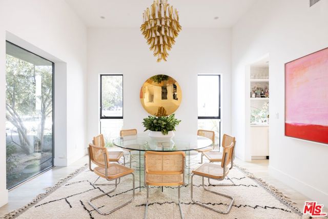 3525 Barry Avenue, Los Angeles CA: https://media.crmls.org/mediaz/8935f3ac-f686-4b10-a290-1c664af4f9ad.jpg