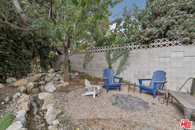 3143 Shelby Drive, Los Angeles CA: https://media.crmls.org/mediaz/8935fea4-ec6a-4b20-aa7c-6de71f2a6c27.jpg