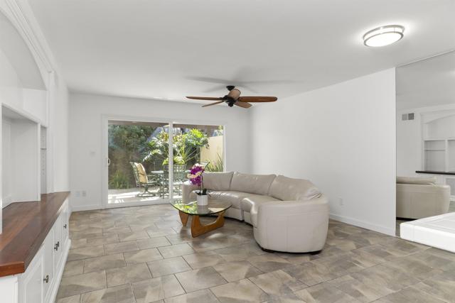 Detail Gallery Image 12 of 42 For 12238 Rancho Bernardo Rd a,  San Diego,  CA 92128 - 1 Beds | 1 Baths