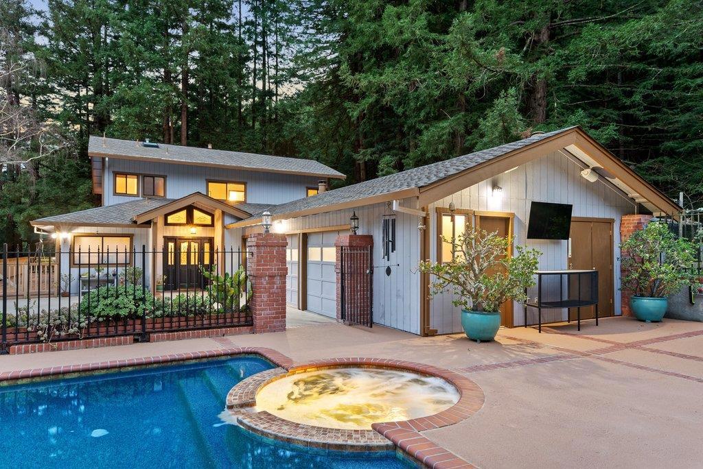 350 Aurora Road