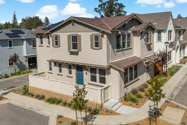 18825 Montalvo Oaks Circle, Monte Sereno CA: https://media.crmls.org/mediaz/893806e1-b122-406c-9958-cb5316352609.jpg
