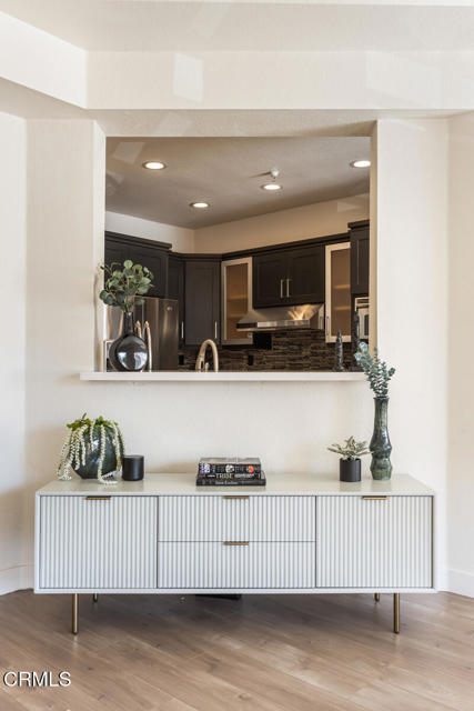 13945 Lemoli Avenue, Hawthorne CA: https://media.crmls.org/mediaz/8938cbd2-c2f2-4f8d-b53c-bd229a302e15.jpg