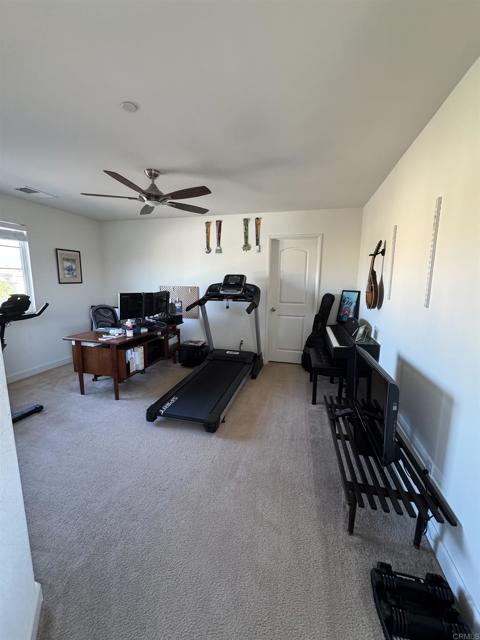 1614 Sanderling Avenue, Chula Vista CA: https://media.crmls.org/mediaz/893b6574-9e87-4c84-aa4a-8effed903bf9.jpg