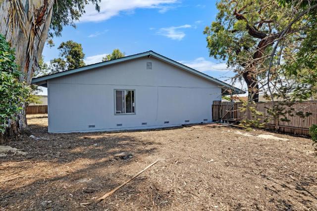 4919 Stafford Place, Newark CA: https://media.crmls.org/mediaz/893b86f8-f6a4-4ed9-824a-e1443a080112.jpg