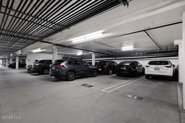 4115 Glencoe Avenue, Marina del Rey CA: https://media.crmls.org/mediaz/893b9002-7746-4bff-b47c-34729a7a9f31.jpg