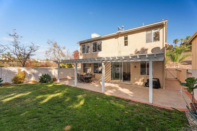 Detail Gallery Image 35 of 44 For 1959 Oxford Ct, Vista,  CA 92081 - 3 Beds | 2/1 Baths