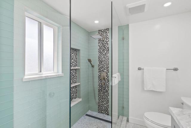 414 Vermont Avenue, Moss Beach CA: https://media.crmls.org/mediaz/893bc859-4f7d-4b6d-a931-dcc9bbd11a21.jpg