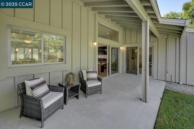 2607 Saklan Indian Dr, Walnut Creek CA: https://media.crmls.org/mediaz/893bce78-3851-48b6-80b6-58ee082494c9.jpg