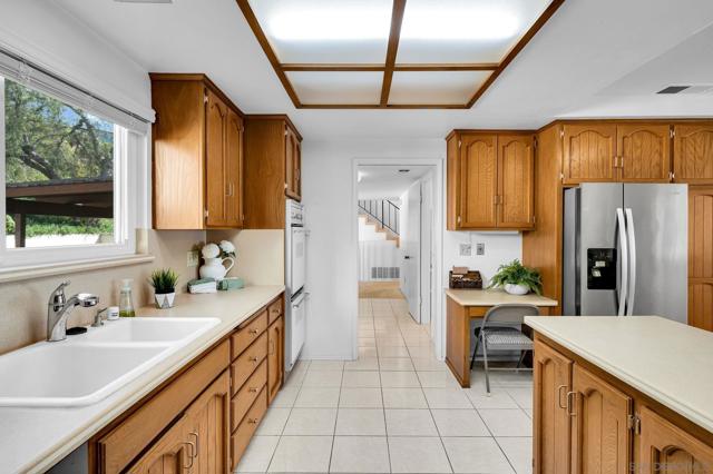 775 Cornish Dr., San Diego CA: https://media.crmls.org/mediaz/893c122f-6302-4f74-a73f-d335087bc22a.jpg