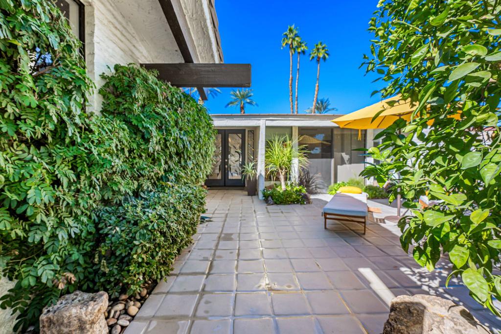 MLS #219138462DA image #1