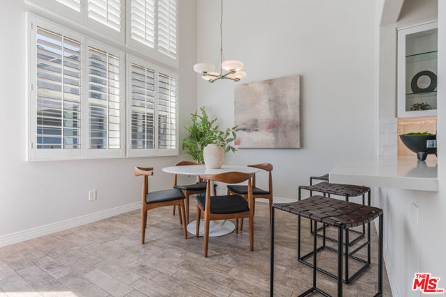 7100 Playa Vista Drive, Playa Vista CA: https://media.crmls.org/mediaz/893dff41-162c-4765-96a0-6801c10b8d88.jpg