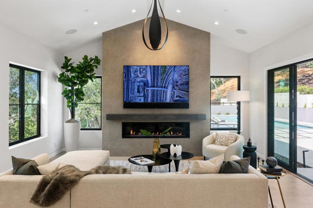 MLS #ML82019558 image #9