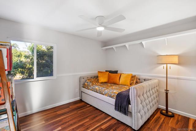 1328 Woodhaven Dr, Oceanside CA: https://media.crmls.org/mediaz/893ea3b7-1cef-4fcc-b945-c20b03366357.jpg