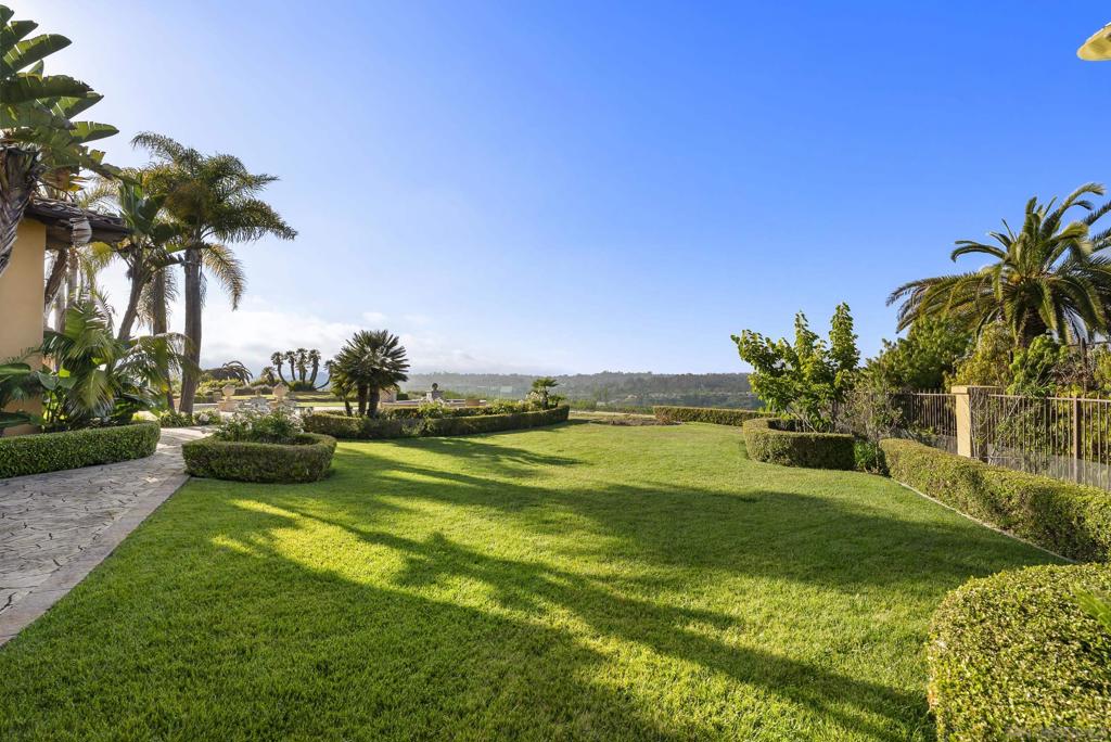 4760 Rancho Del Mar Trail - photo 12