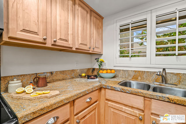 71824 Eleanora Lane, Rancho Mirage CA: https://media.crmls.org/mediaz/893fdc56-7103-41cb-95ed-b8c8940ee673.jpg