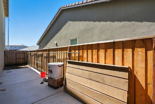 1900 Lotus Court, Hollister CA: https://media.crmls.org/mediaz/8940f581-381f-4877-9be8-ff3e9d33d788.jpg