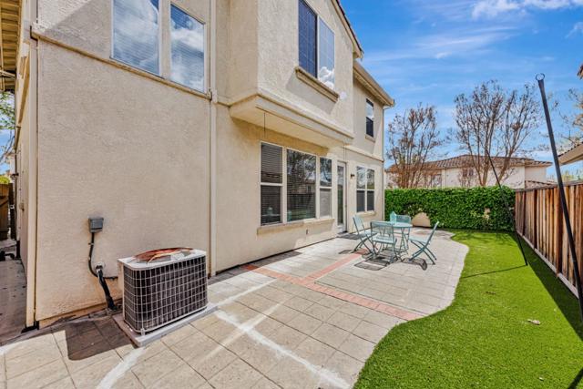 4192 Preciado Drive, Dublin CA: https://media.crmls.org/mediaz/894169b6-0e71-4d0e-9085-894524c96c75.jpg
