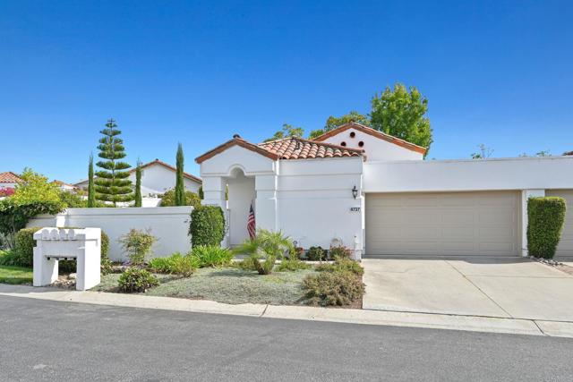 Detail Gallery Image 1 of 38 For 4737 Galicia Way, Oceanside,  CA 92056 - 2 Beds | 2 Baths